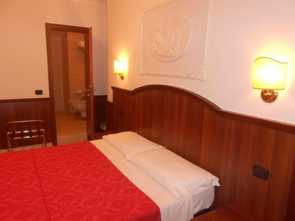 Nakissa Inn Ρώμη Εξωτερικό φωτογραφία