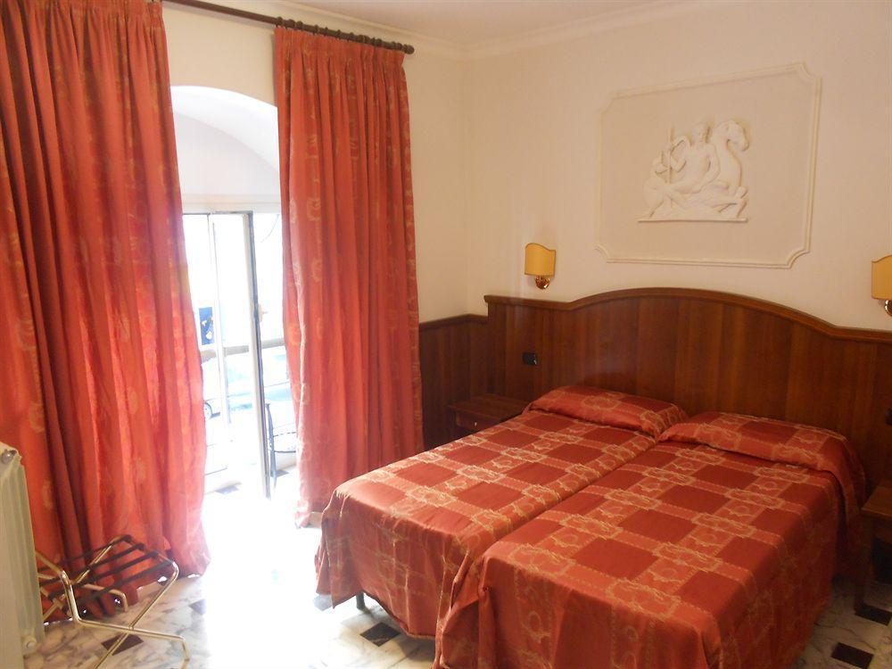 Nakissa Inn Ρώμη Εξωτερικό φωτογραφία